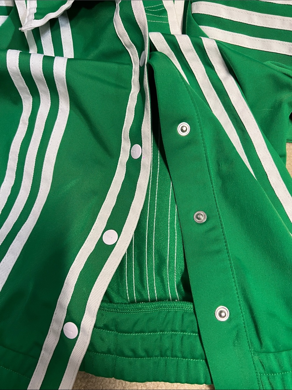 Adidas JI WIN CHOI Green Track Jacket with White Pinstripes 2 XS - Picture 15 of 16
